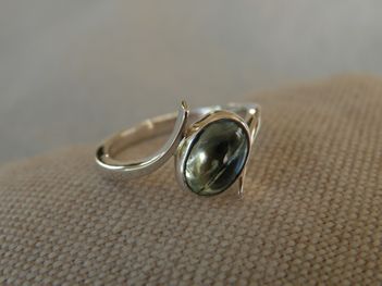 Zilveren ring met prachtige blauwe Toermalijn, maat 18 €119,-